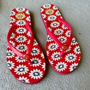 Tory Burch Rubber Flip Flops Size 8. Like New